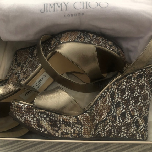 Jimmy Choo - Picture 3 of 7